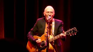 Graham Parker 2025-04-23 Sellersville Theater "Hold Back the Night"