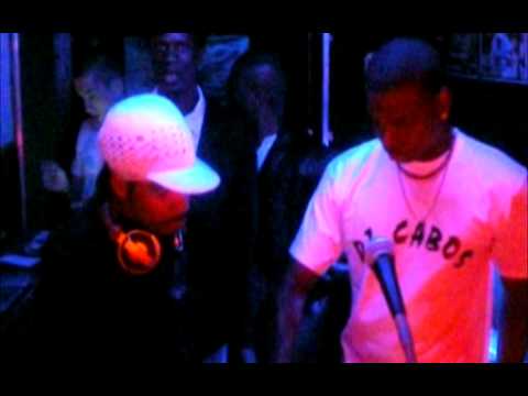 Dj Nays & Dj Cabos Au Phenix Discotheque
