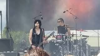 Joan Jett &amp; Blackhearts - Oh Woe Is Me - NY State Fair - Syracuse, NY - 09/06/21-MON