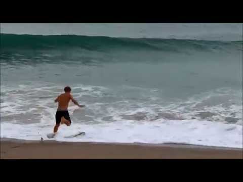 20141207 Samwise Stinnett &  Paulo Prietto skim in Kenting Taiwan