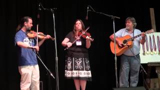 preview picture of video 'Morgan Cochneuer and Lauren Ruhl Twin Fiddle at Cloverdale Fiddle Festival 2013'