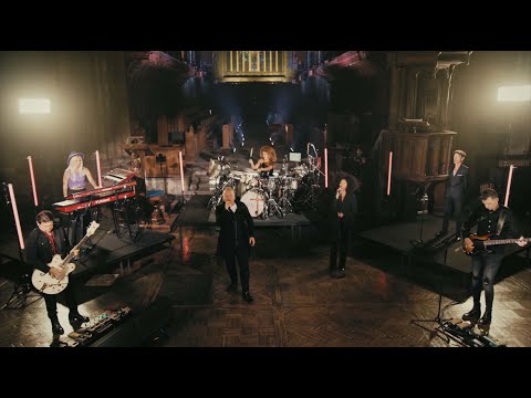 Simple Minds - Someone Somewhere In Summertime (Live from Paisley Abbey)