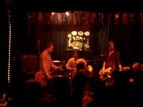 Minus Apes - Live Cortina Bob - 01/2009