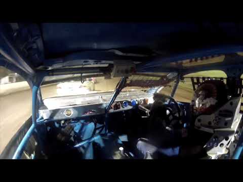 In car street stock VF gympie 11 dec 2021