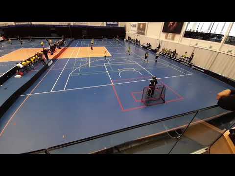 Hämeenlinna floorball 28.9 SPORT SALIBANDY 08 - SALIBANDYSEURA WELHOT keltainen 13:40