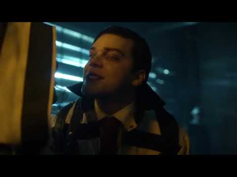 Gotham S05E04 Selena kills Jeremiah