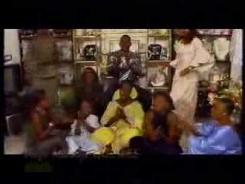 Papa Ndiaye Guewel - Raas (clip vidéo)
