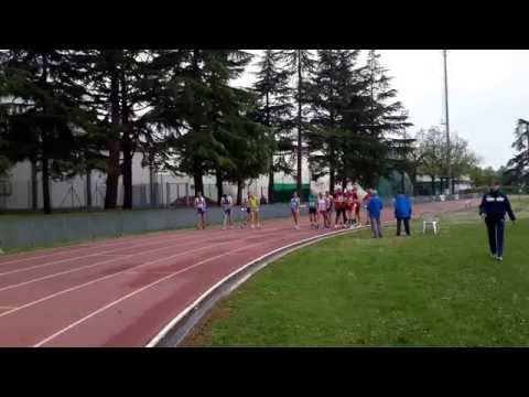 1 maggio 2015 - 5000 metri in pista - Partenza batteria Collovati, Pella, Quargnal