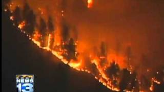 preview picture of video 'Wildfire closes I-25 over Raton Pass'