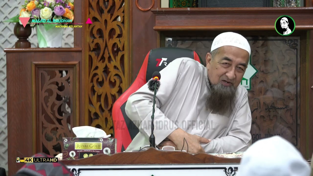 Anak Tolak Ketika Kita Sedang Solat - Ustaz Azhar Idrus