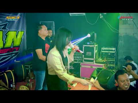 KULEPAS DENGAN IKHLAS   DIN ANNESIA - AGUNG N FRIENDS - HAPPY PARTY BOJAN CAFE SINI TENGGULI BANGSRI