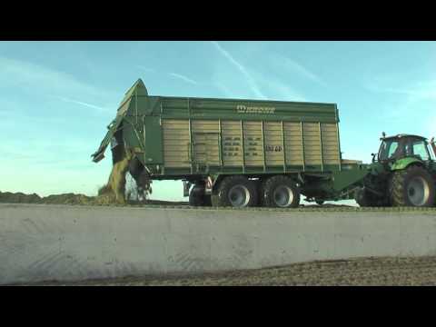 KRONE MX Lade- und Dosierwagen