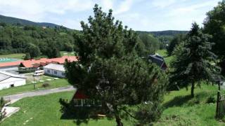 preview picture of video 'Ferienzentrum Rauenstein. Ein ganzes Dorf für Klassenfahrten, Ferienlager, Jugendcamps'