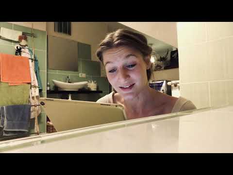 Szabó Lőrinc: Az Egy álmai / előadja: Földes Eszter