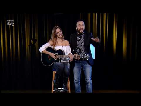 PRESENTADOR TELEVISIÓN.