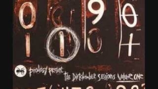 Bug powder Dust, The Dirtchamber-sessions-presented by The Prodigy