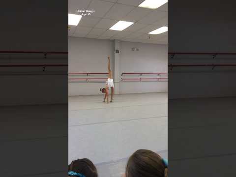 Searching for the past 🥹✨ #contemporarydance #solo #ballet #ballerina