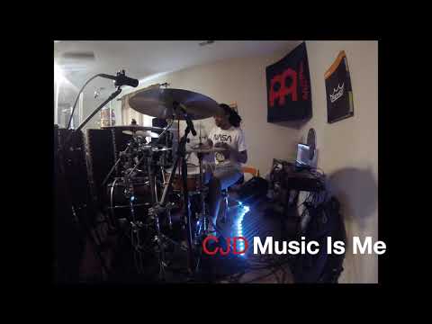 "Happy" Pharrell Williams Remix {Doobie Powell} Mono Neon Bass