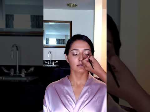 Promotional video thumbnail 4 for Makeup by Lizie Rey