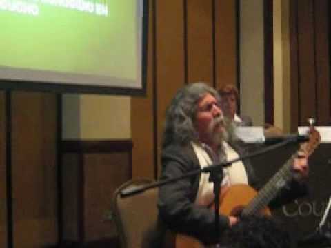 Manuelcha Prado en la presentación de la BVGA