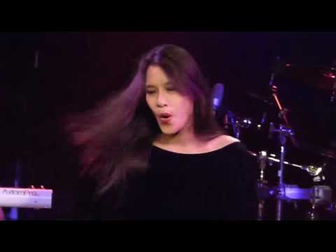 Steve Vai - Crossroads guitar duel HD - YouTube