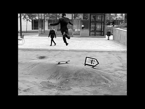 Tom Derichs in " a lousy surprise "  for Lousy Livin