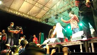 Download lagu ADELLA mengapa 2 andy feat pengantin putri DEMAK mp3