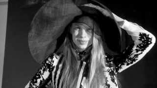 Brothers, Sisters, Sons, & Daughters | Meet Valentijn