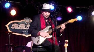 Ronnie Earl  &quot;Beautiful Child&quot;  2/17/12 NYC