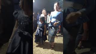 Download lagu Paj luag ntxhi ua las voos lom zem tshaj mp3