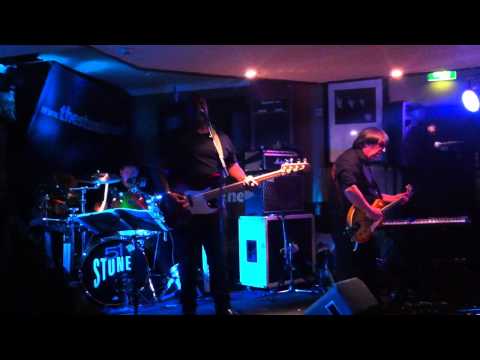 51 Stone cover Black Sabbaths 'War Pigs' live at the stumble inn