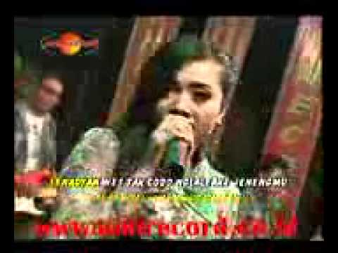 sonata lawang ati deviana safara