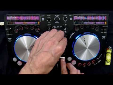 Congo Natty mixup tutorial video, Pioneer DDJ-WeGO controlling Traktor Pro 2