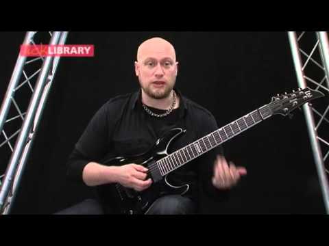 How to play guitar like Alex Skolnick