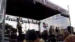 Big D & The Kids Table - New England