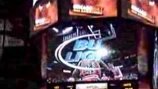 Ben Gordon Dunking on Tyrus Thomas Ben Gordon Dunking on Tyrus Thomas