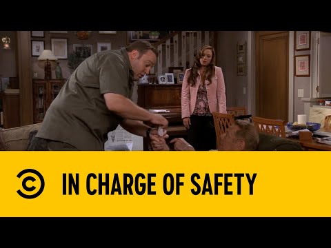 In Charge Of Safety | The King Of Queens | Comedy Central Africa