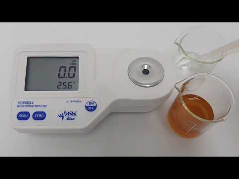 How to use a digital refractometer