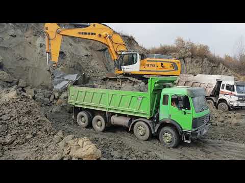 Liebherr 976 Excavator Loading Trucks With Two Passes - Labrianidis SA
