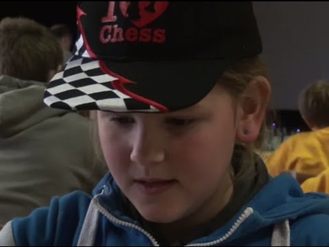 5.33. Dominika Plačková - Adam Jaroš 0 - 1