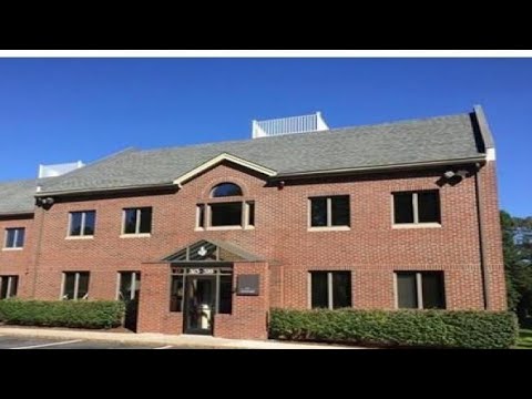 100 Conifer Hill Dr - Unit 314, Danvers, MA Presented by Lisa Sheehan.