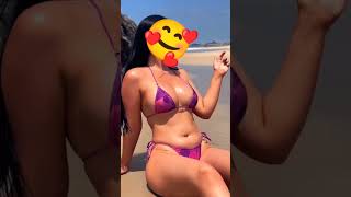 ビキニ姿のハイスペ高学歴な美乳美女のムチエロ太ももを見よ！