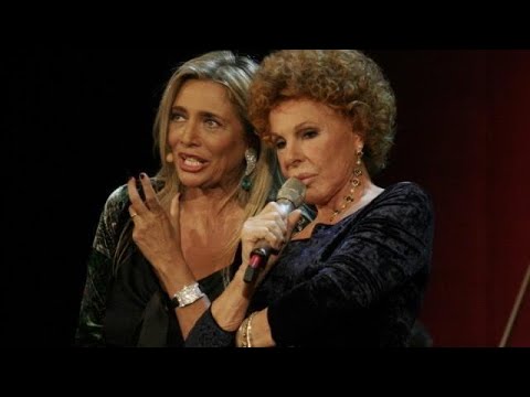 'Zoc....', Ornella Vanoni e quella domanda spinta a Venier: imbarazzo e risate a Domenica in