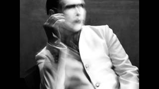 Marilyn Manson - Slave Only Dreams To Be King (Lyrics)