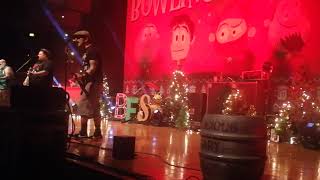 Bowling for soup 2018 Almost Christmas tour Preston corner store on christmas