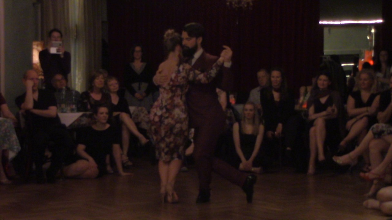 Maja Petrović  & Marko Miljević  - "A una mujer" - D´Arienzo/Reynal - 3 (Vals)