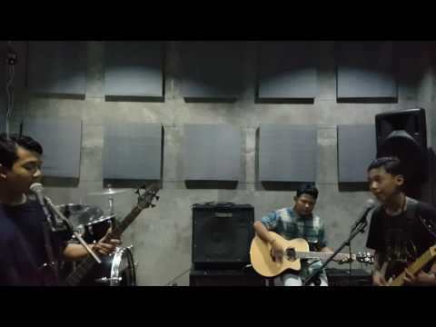 Bali Youth Got Talent 2016 - Newborn