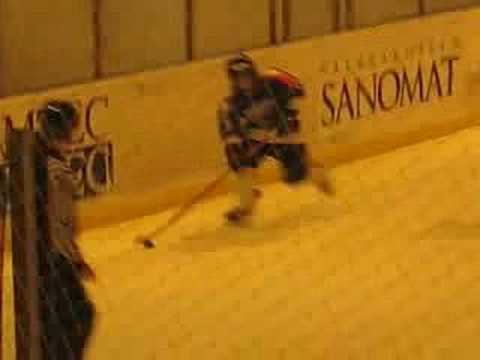 FINNISH ICE-HOCKEY: Kiekko-Ahma vs HPK