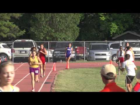 Girls 3200 Regionals
