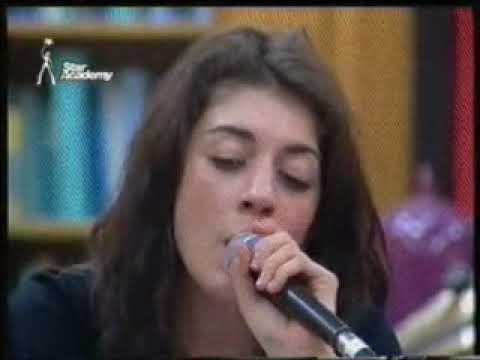 STAR ACADEMY 2. EMMA, NOLWENN, GEORGES-ALAIN ET HOUCINE REPETE AU CHATEAU " WONDERFUL WORLD "